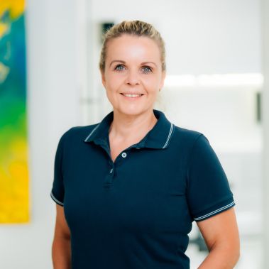 Portraitfoto Dr. Anika Schmid